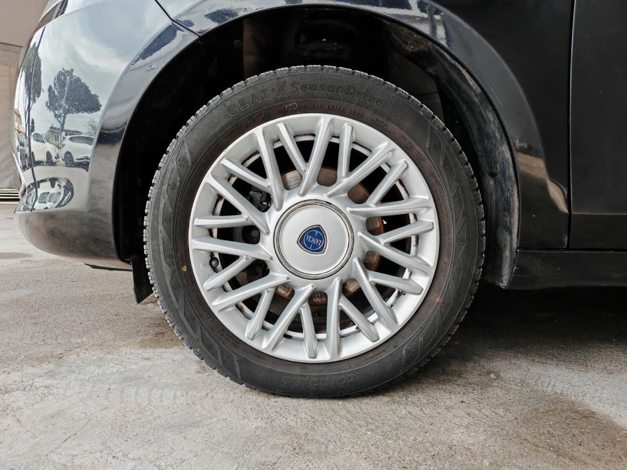 Lancia Ypsilon 1.3 MJT 16V 95 CV 5 porte S&S Platinum