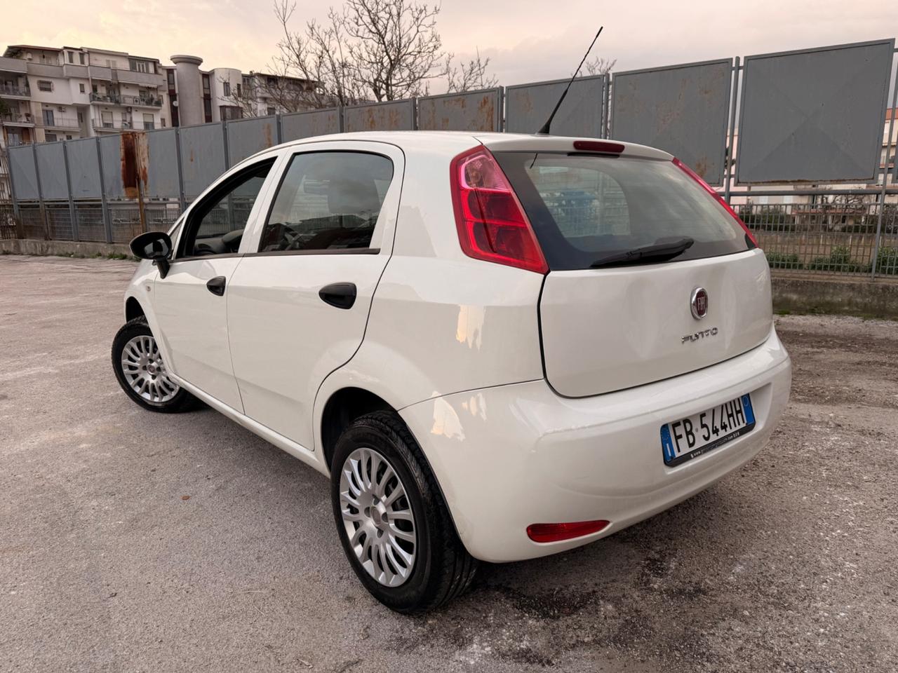 Fiat Punto Easy 1.4benz\Metano 5porte Natural Power Street