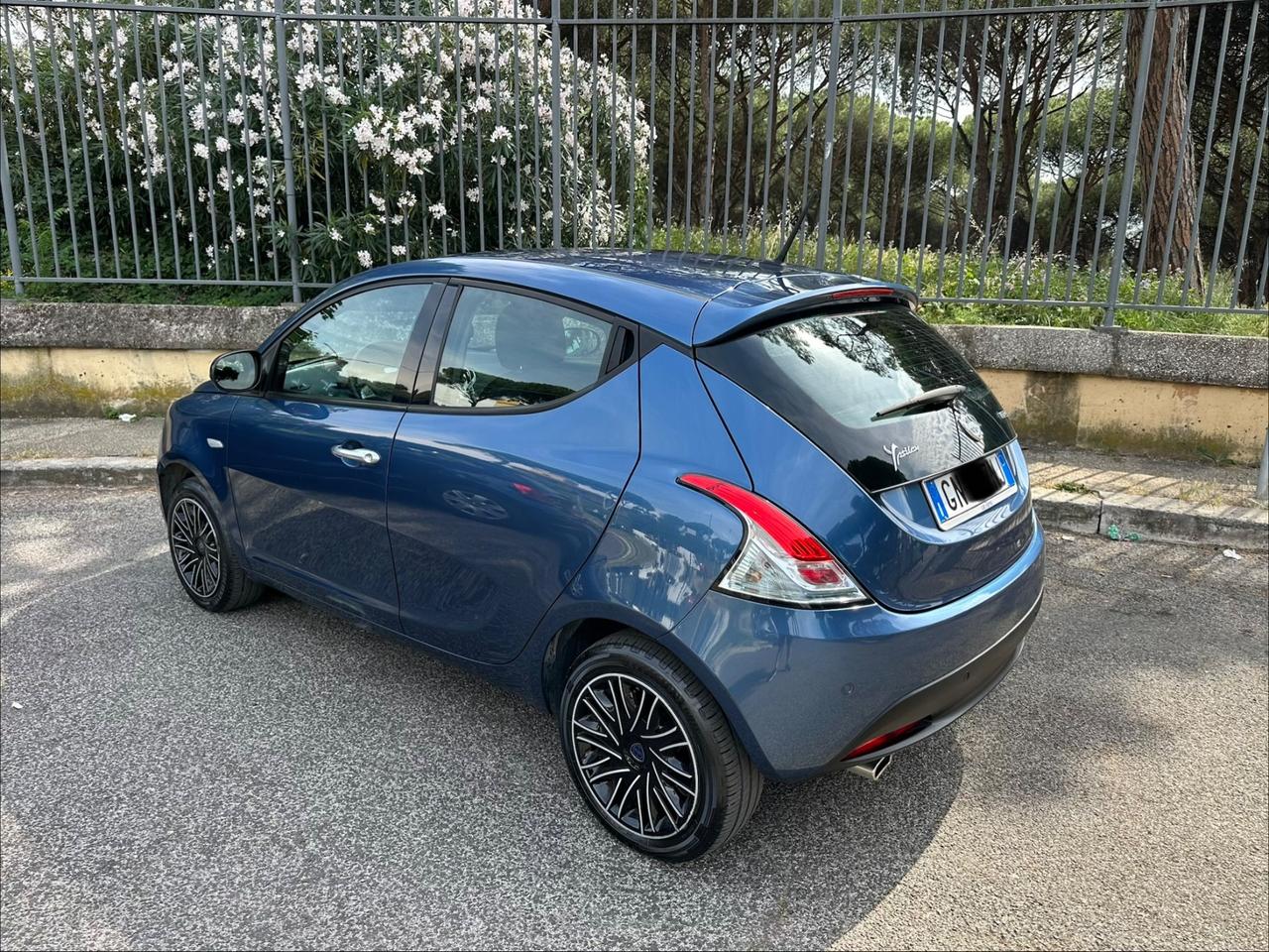 Lancia Ypsilon 1.0 Benzina Ibrida 26 Mila Km 2023