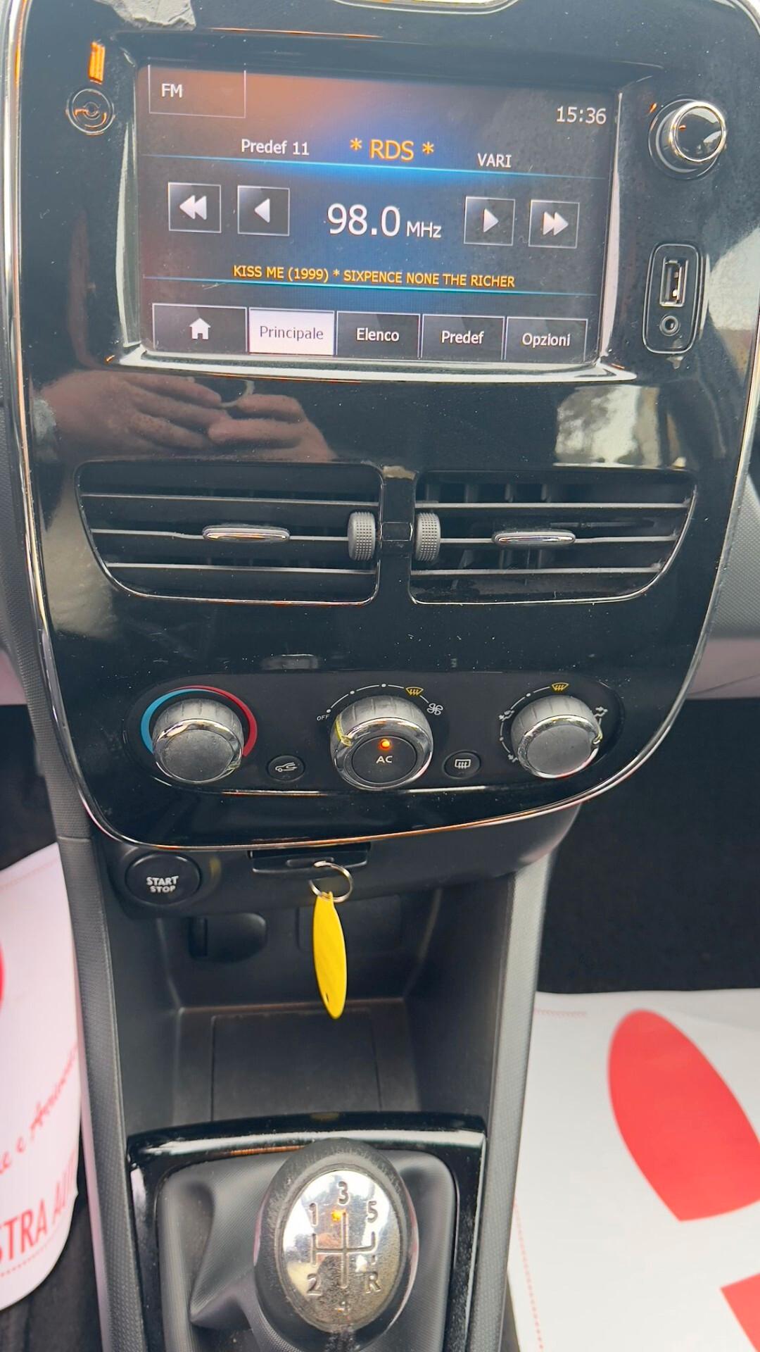 Renault Clio 1.5 dCi 8V 75CV 5 porte Live