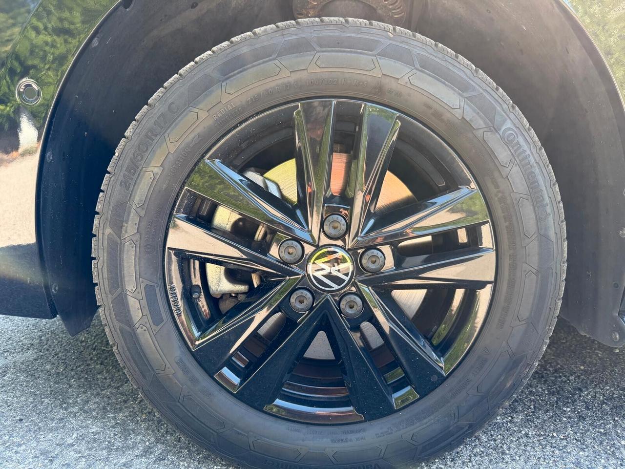 Volkswagen Multivan T7 1.4 TSI eHybrid Style Bulli VW UFFICIALE