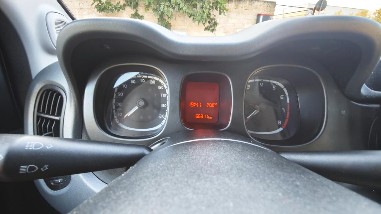 Fiat Panda 1.0 FireFly S&S Hybrid City Life come nuova
