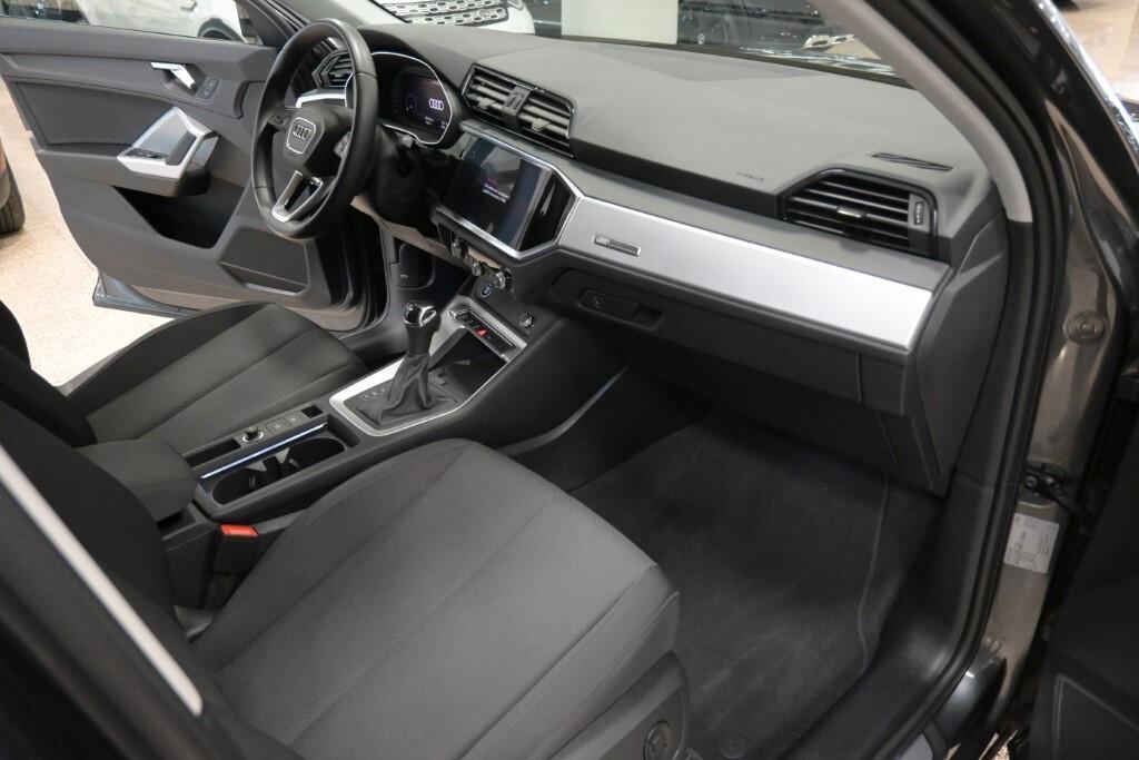 Audi Q3 35 TDI S tronic Business Advanced