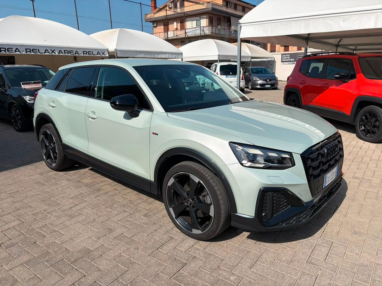 Audi Q2 35 TDI quattro S tronic Business