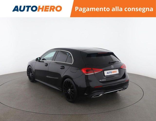 MERCEDES-BENZ A 200 d Automatic Premium