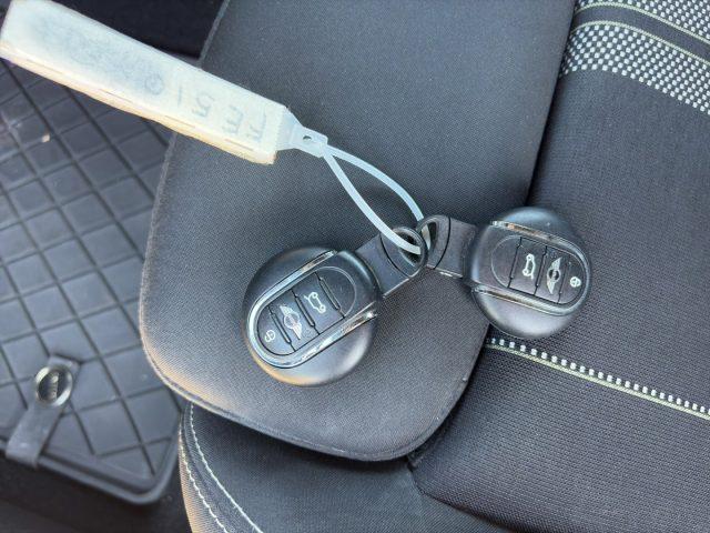 MINI Cooper D 1.5 Cooper D 3 porte 116cv