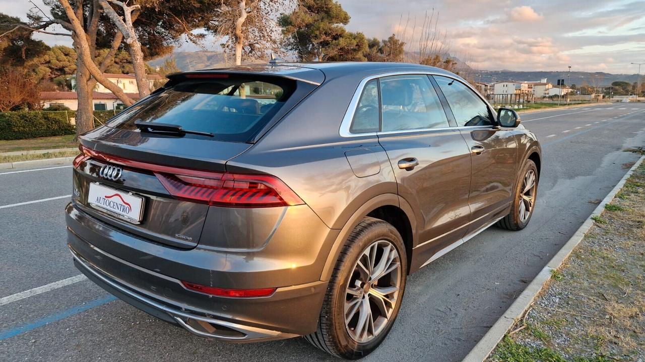 Audi Q8 45 TDI quattro tiptronic Sport