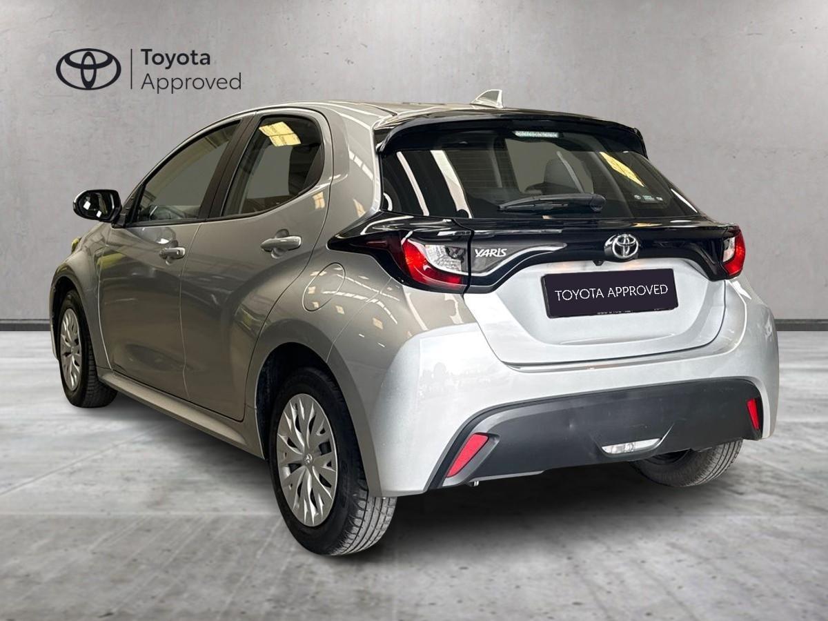 TOYOTA Yaris 4ª serie - Yaris 1.0 5 porte Active