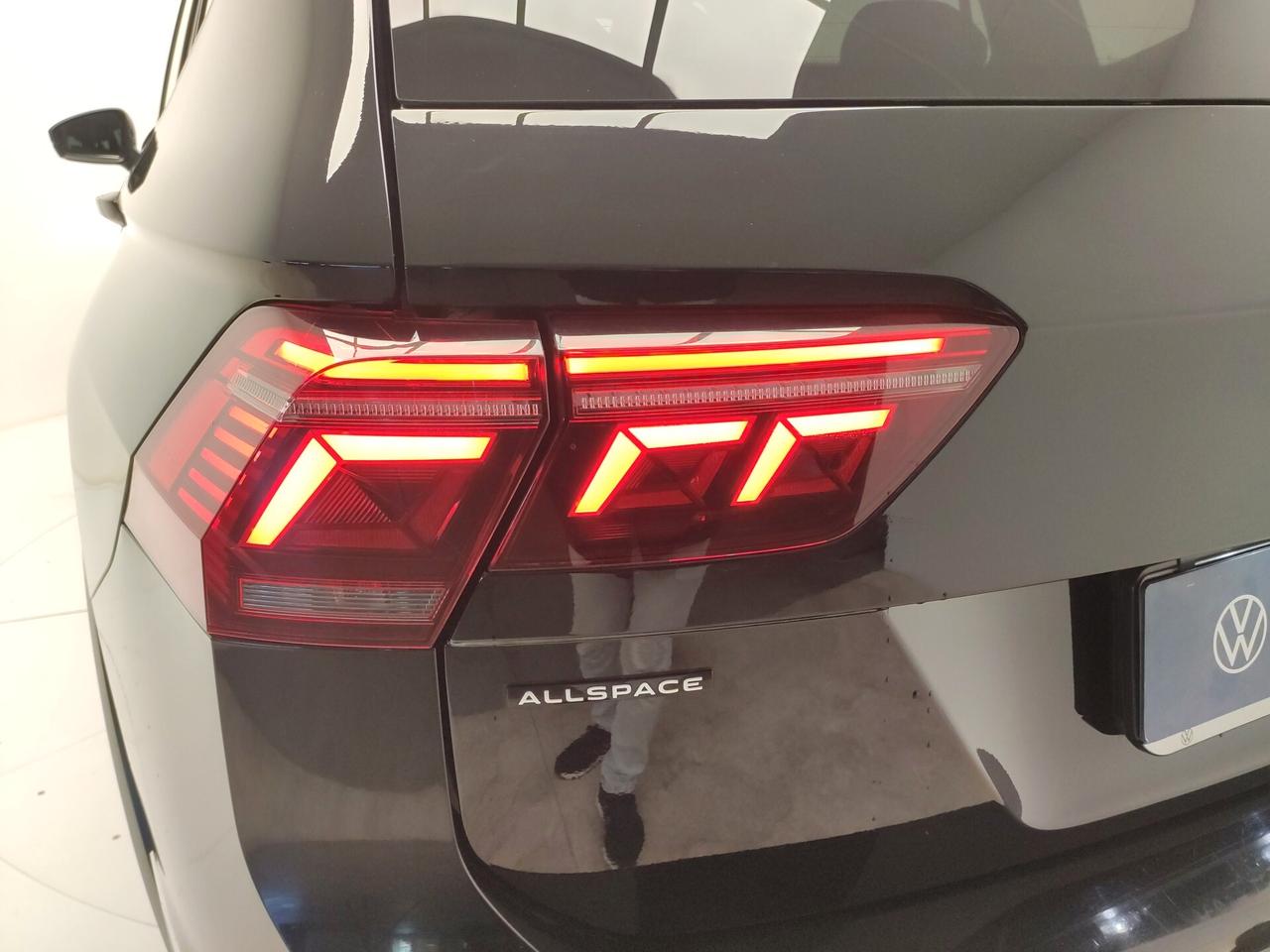 Volkswagen Tiguan Allspace 2.0 TDI SCR DSG R-Line