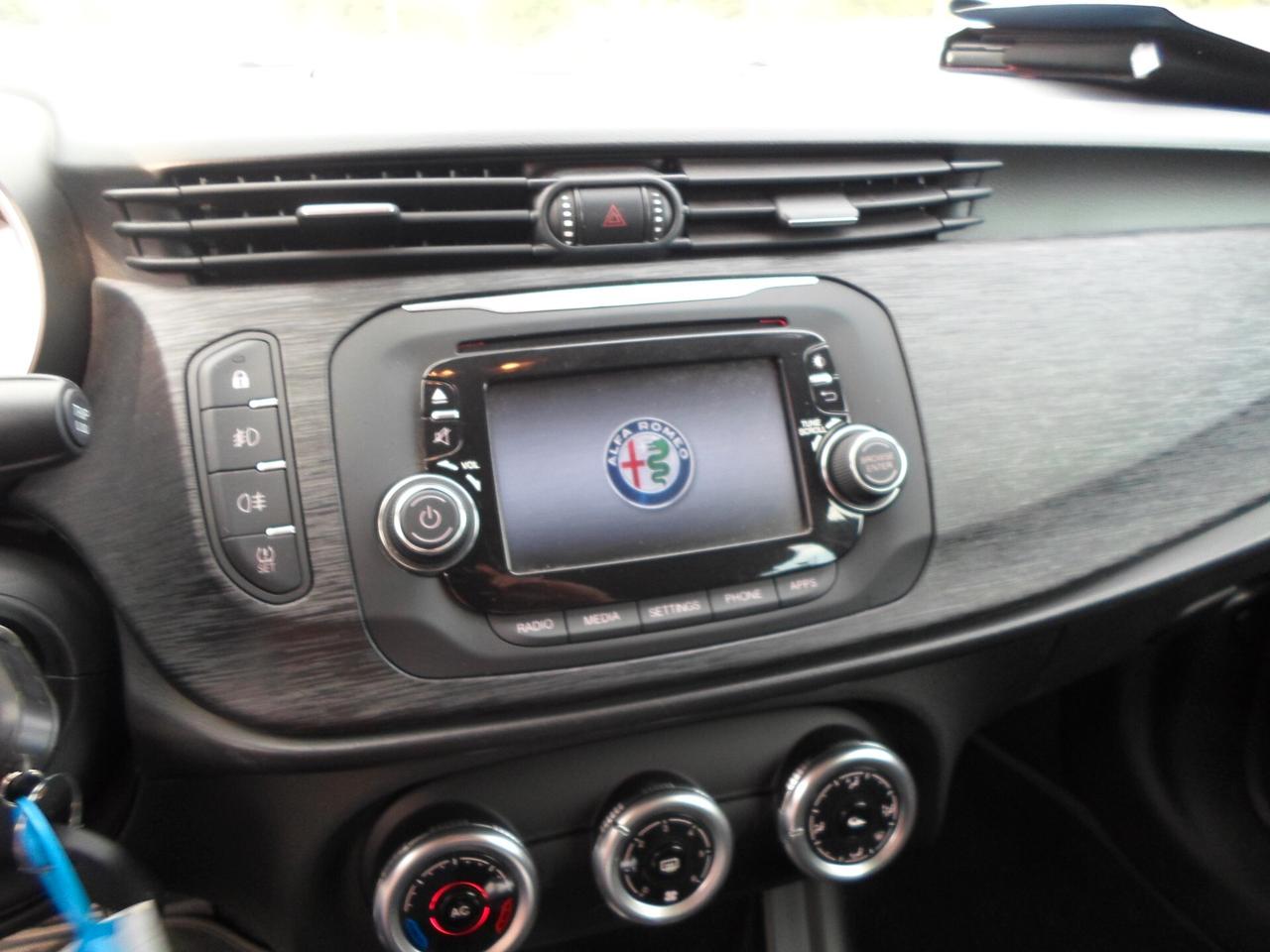 Alfa Romeo Giulietta 1.6 JTDm TCT 120 CV Business