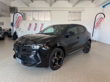 Alfa Romeo Junior 1.2 145 CV Hybrid eDCT6 Q4 Intensa Km 800 Nero Tortona 4X4