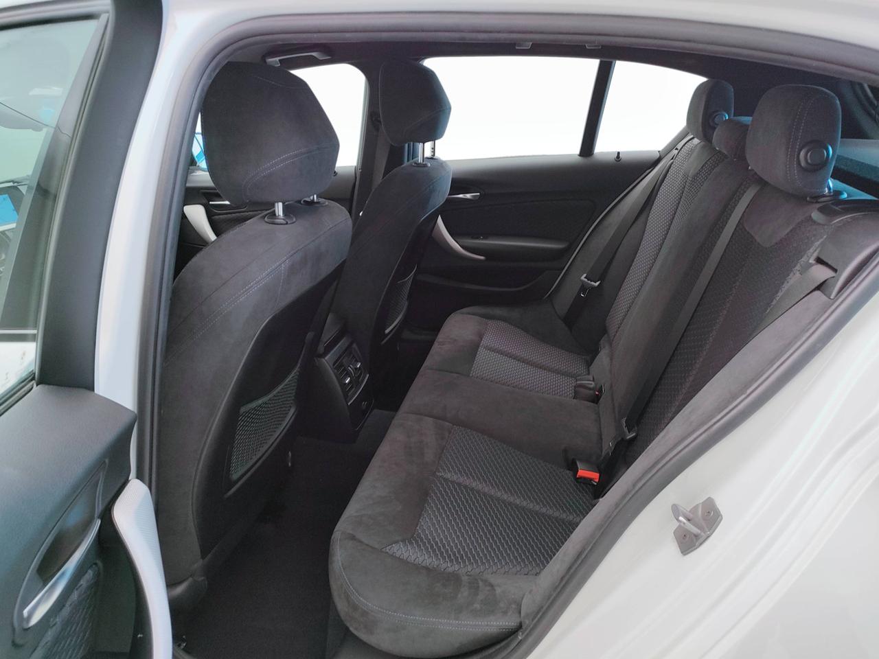 BMW Serie 1 F/20-21 2015 - 116d 5p Msport