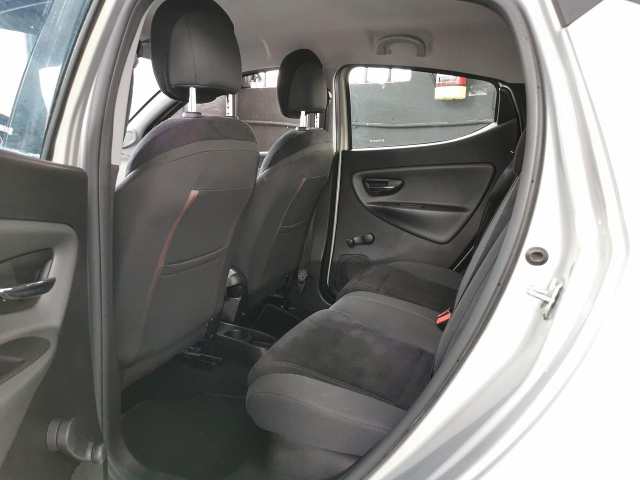 Lancia Ypsilon 1.2 Silver GARANZIA 12 MESI