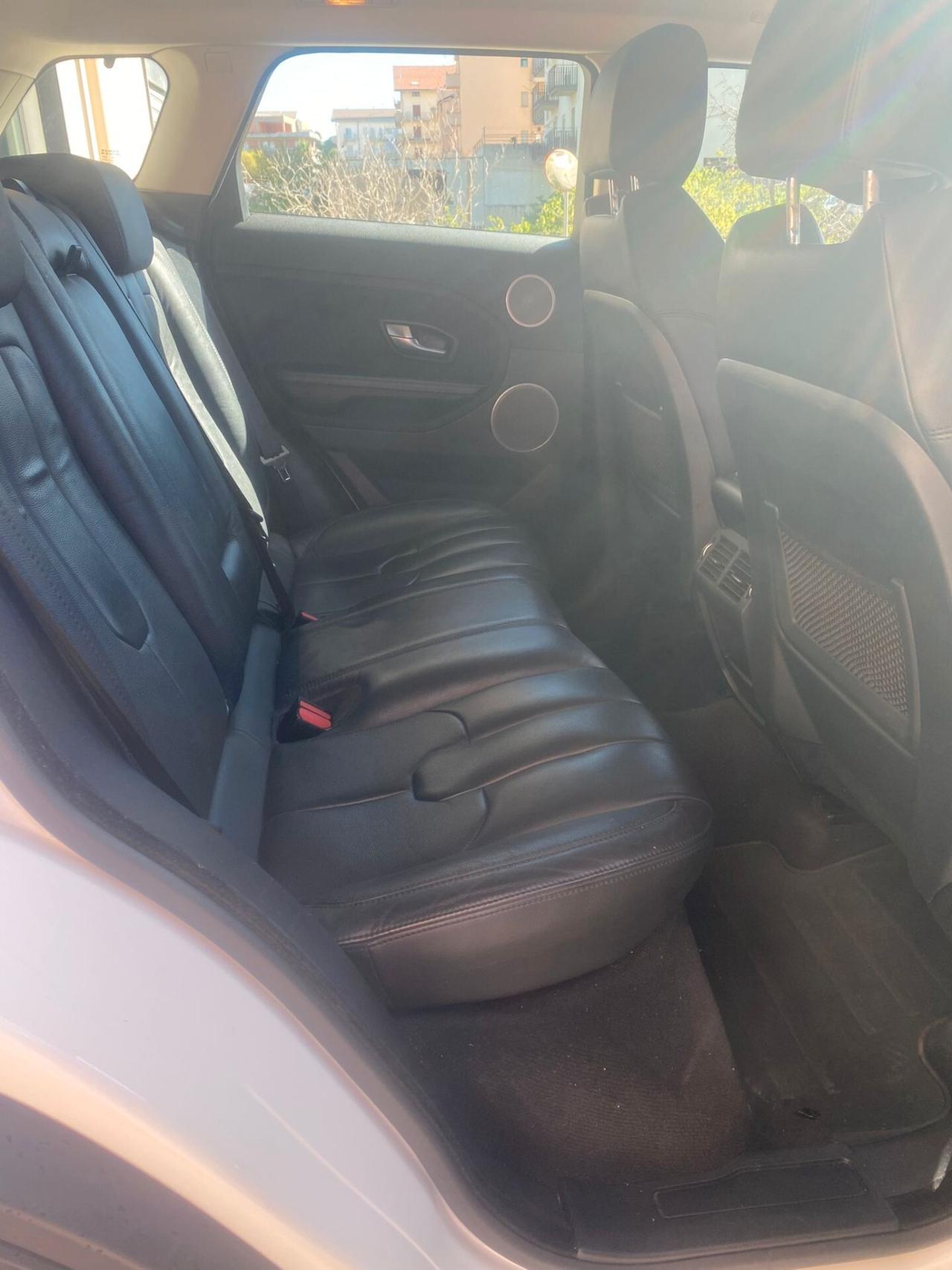 Land Rover Range Evoque 2.2 TD4 5p. Dynamic