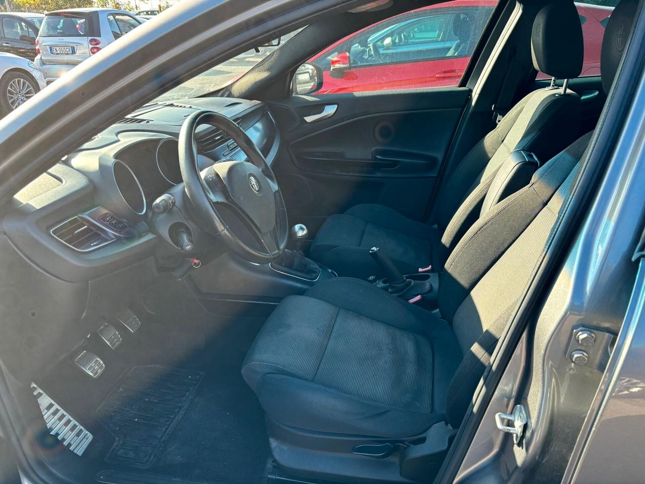 Alfa Romeo Giulietta 1.6 JTDm-2 105 CV Distinctive