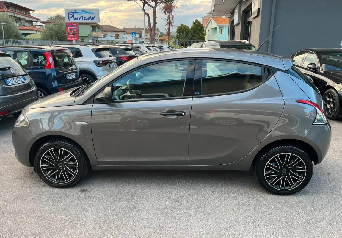 Lancia Ypsilon 1.2 Elefantino Blu ecochic Gpl 69cv my19