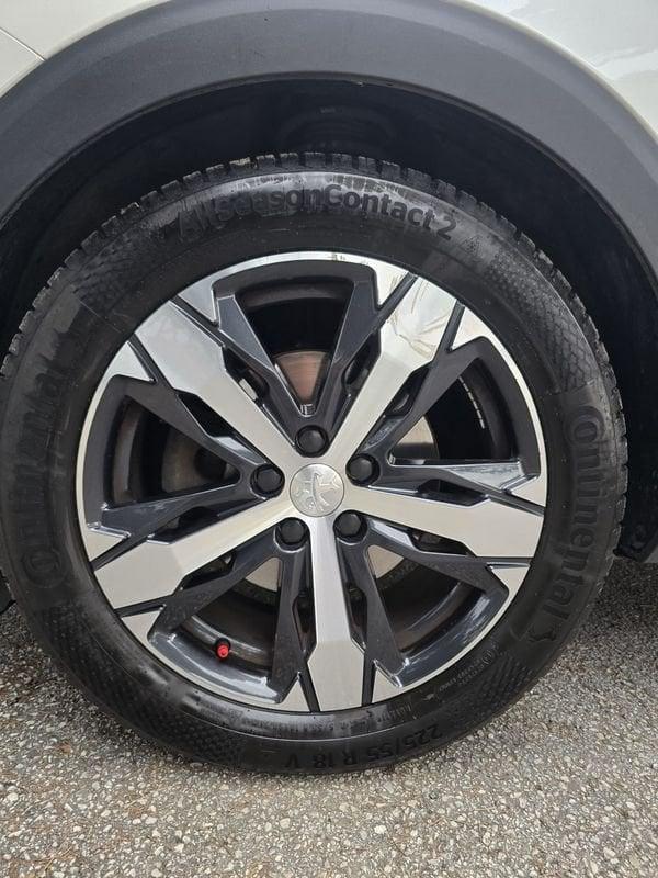 Peugeot 3008 BlueHDI 130 EAT8 S&S Allure