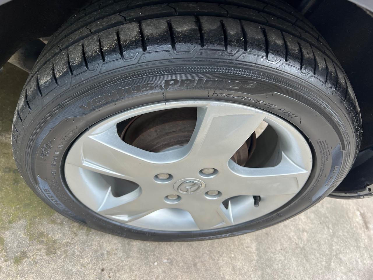 Mazda 2 Mazda2 1.2 16V 5p. Sony Ericsson