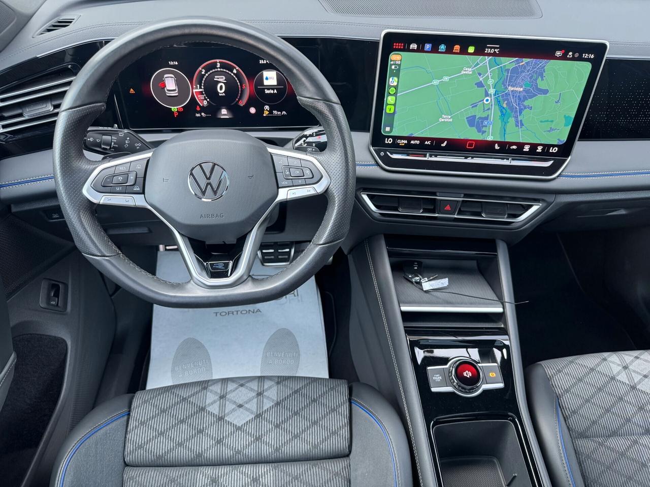 Volkswagen Tiguan 2.0 TDI R-Line Plus (TETTO) 150cv DSG/NO VINCOLI
