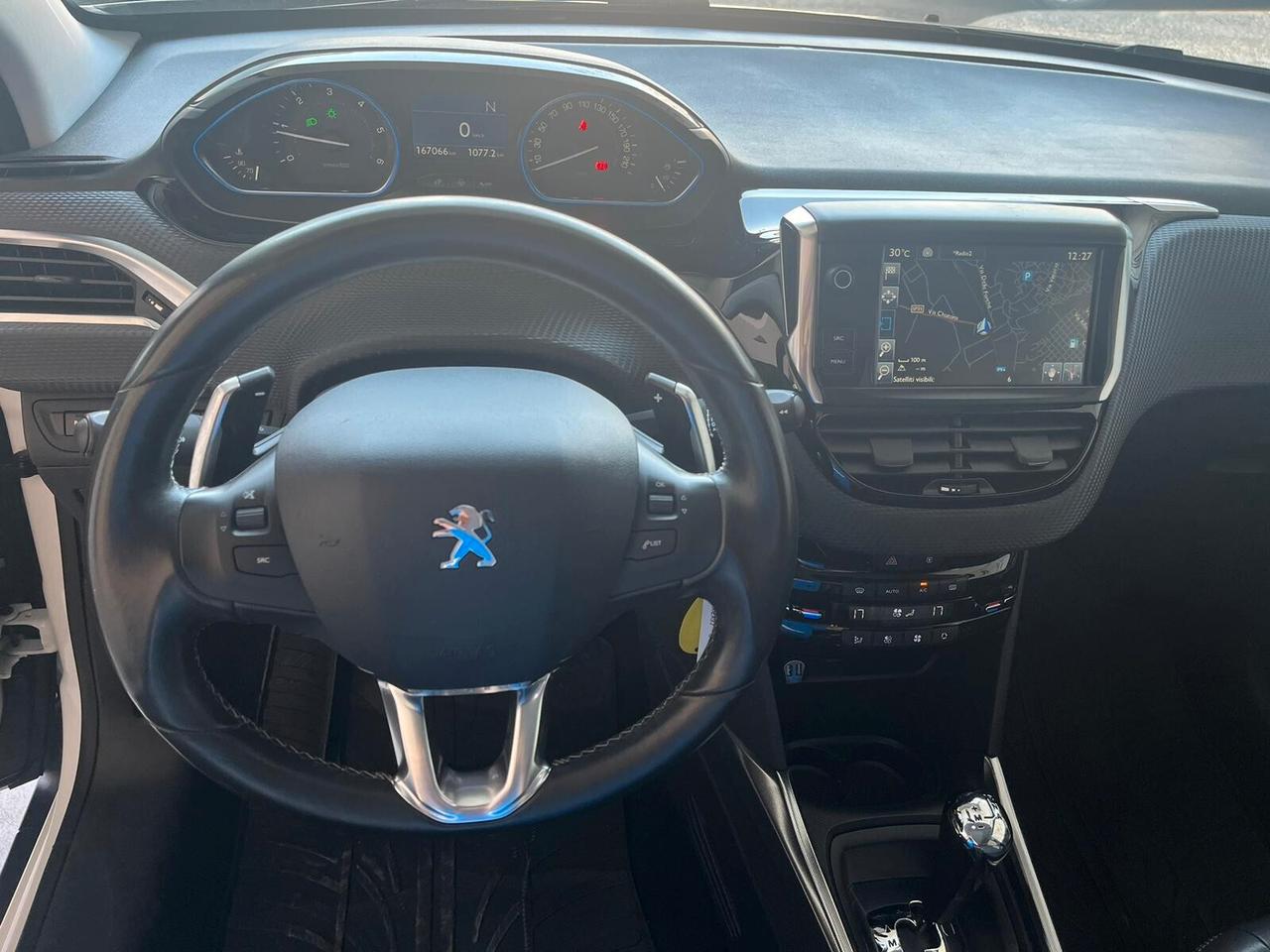 Peugeot 2008 1.6 92 CV ETG6 Allure TETTO