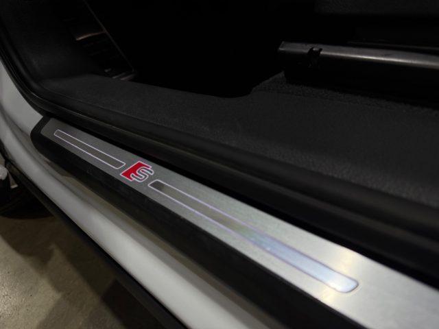 AUDI Q3 45 TFSI COUPE TRIPLO SLINE