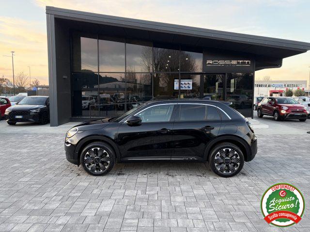 FIAT 600 Hybrid DCT MHEV La Prima ANCHE NEOPATENTATI