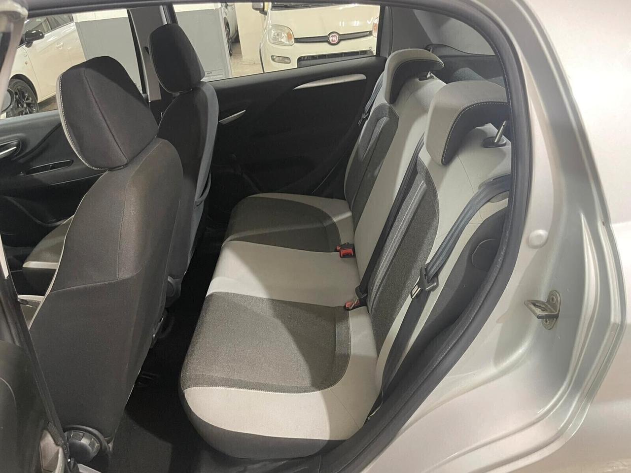 Fiat Punto 1.4 8V 5 porte Natural Power Virgin Radio