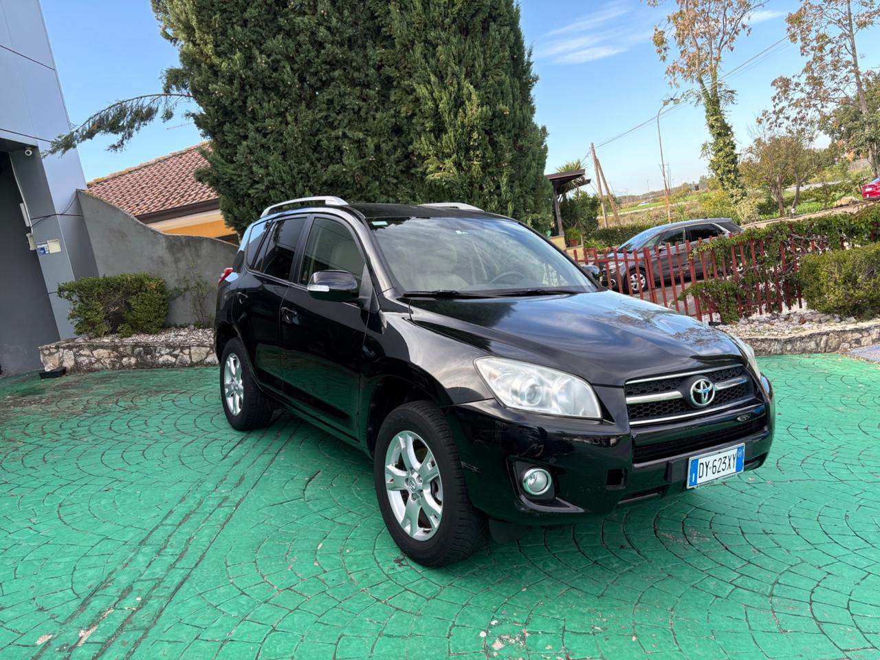Toyota RAV 4 RAV4 2.2 D-4D 150 CV DPF Luxury
