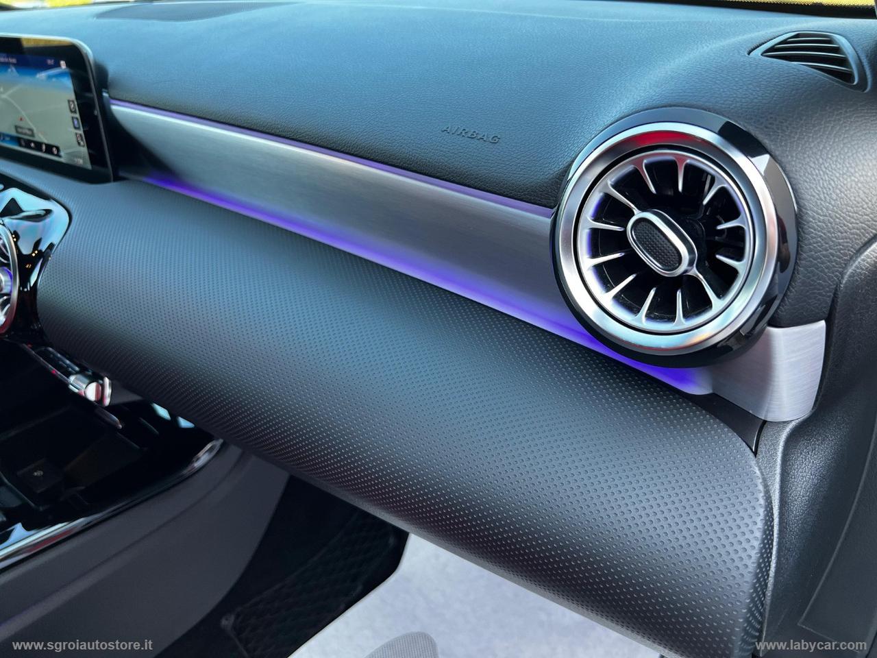 MERCEDES-BENZ A 180 d Automatic Premium