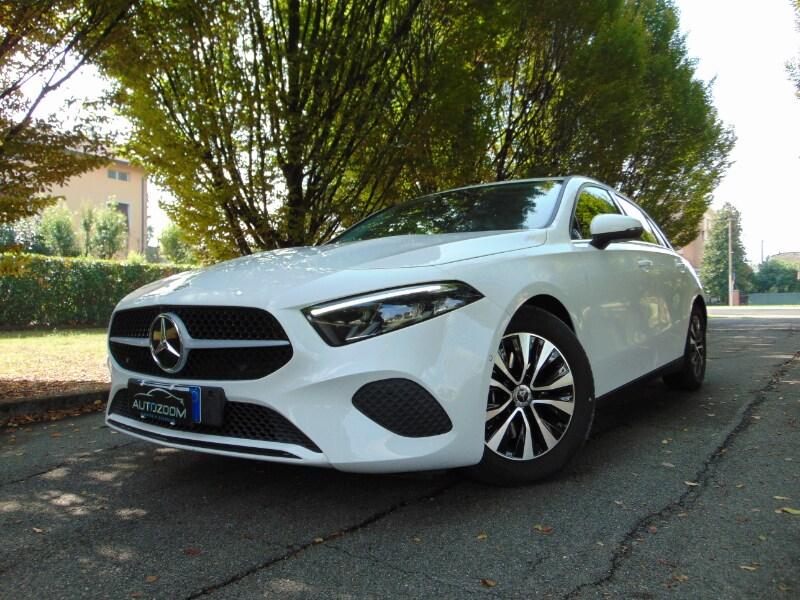 MERCEDES Classe A (W177) A 180 Automatic Ad...