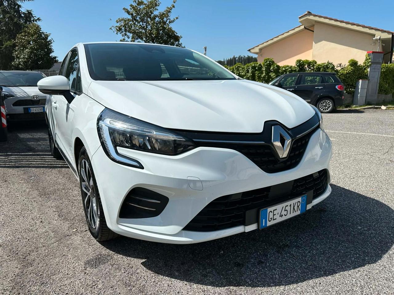 Renault Clio Full Hybrid E-Tech 140 CV 5 porte Intens