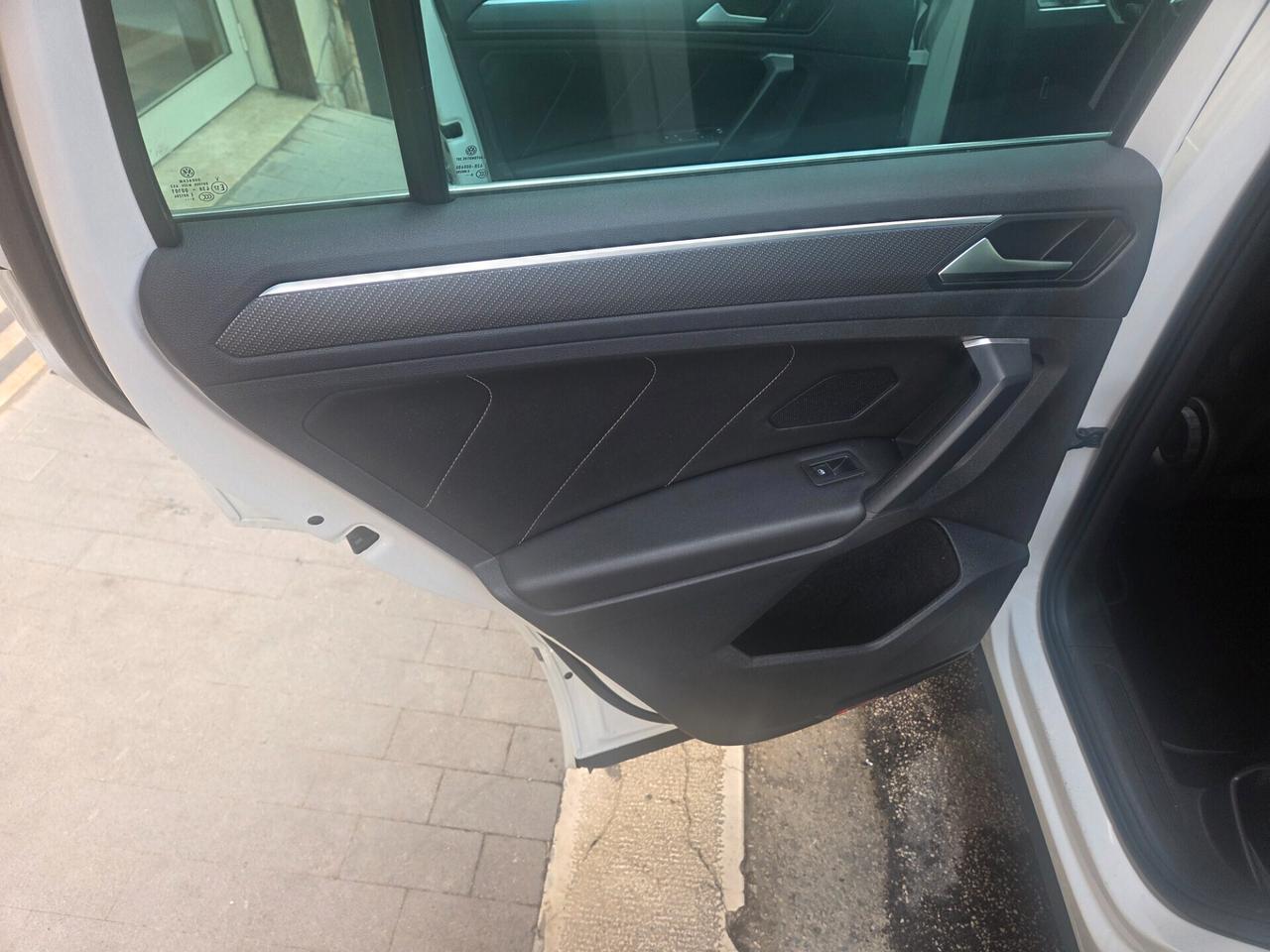 VW TIGUAN 2.0 TDI 150 CV R LINE KM 120000 CERTIF