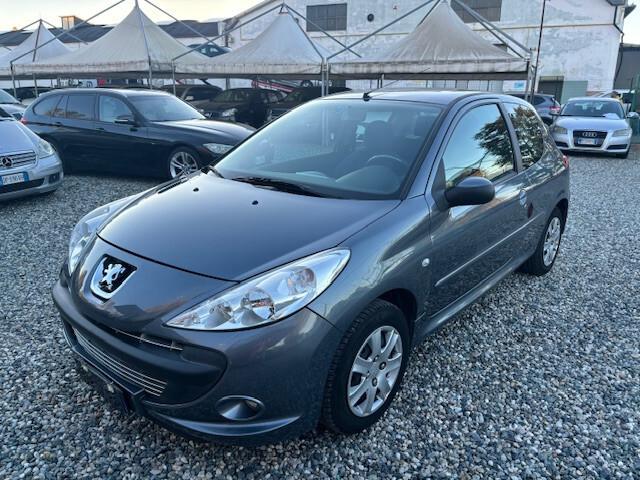 Peugeot 206 Plus 1.1 60CV 3p. Urban GPL VALIDO FINO AL 2034 navigatore retrocamera