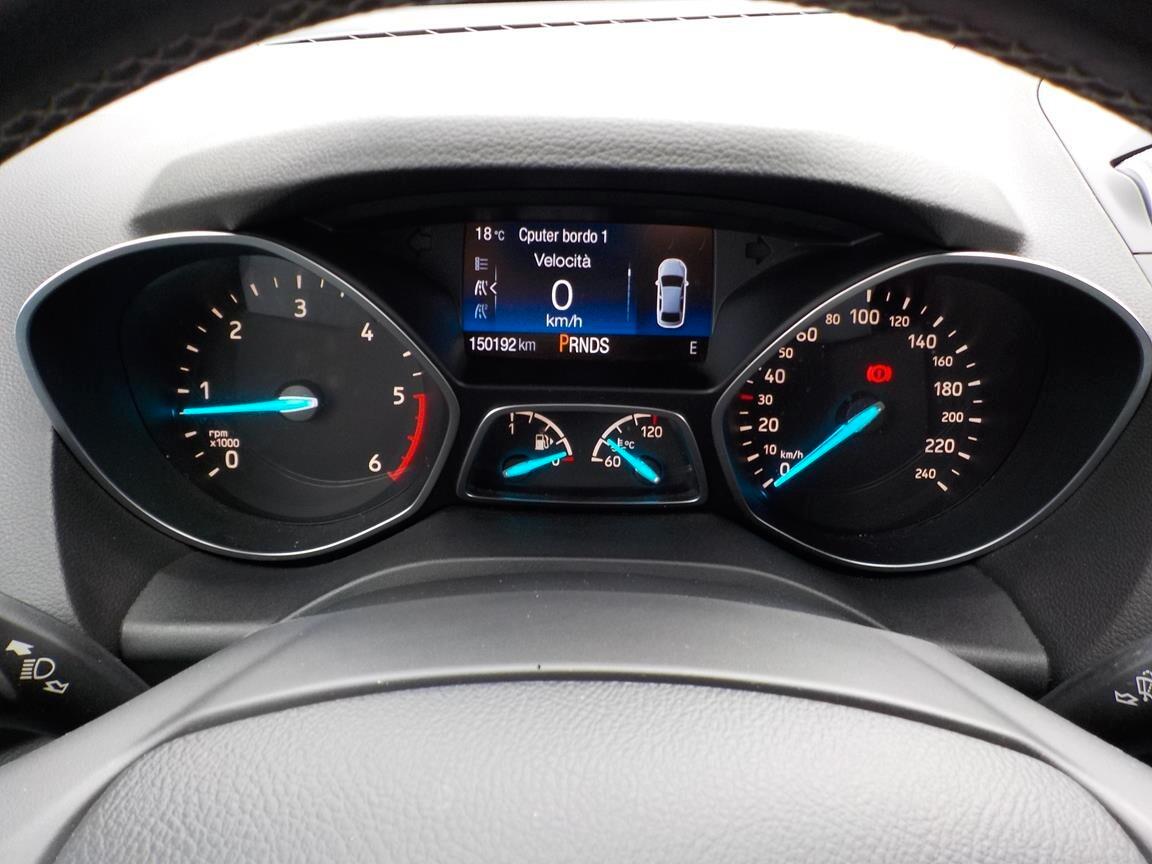 Ford Kuga 2.0 TDCI 180 CV S&S 4WD Powershift ST-Line