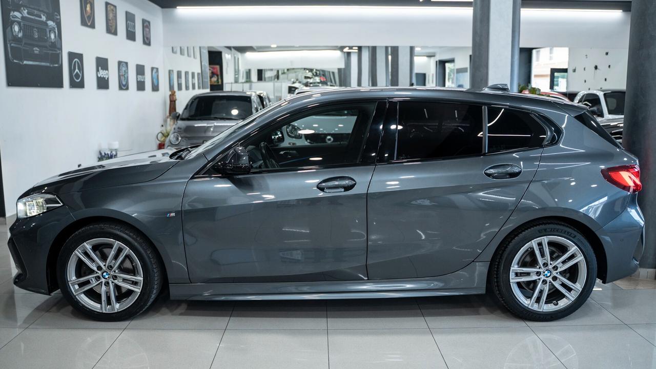 Bmw 118 118d 5p. Msport