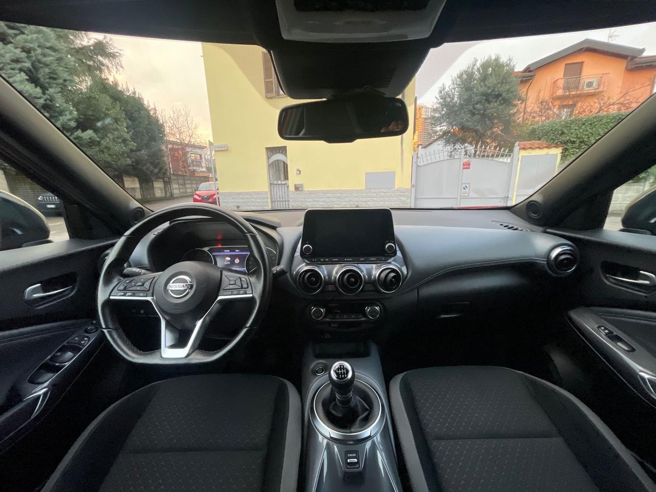 Nissan Juke N-Connecta 1.0 DIG-T 114 #7940