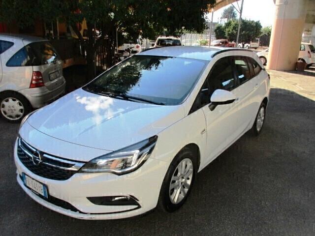 Opel Astra 1.6 CDTi Sports Tourer Dynamic