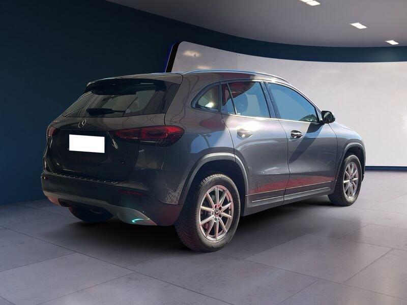 Mercedes-Benz GLA GLA 180 d Automatic Business Extra