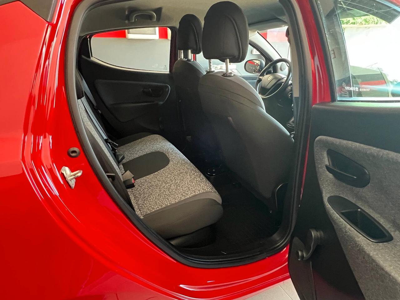 Lancia Ypsilon 1.2 69 CV 5 porte GPL Ecochic Gold