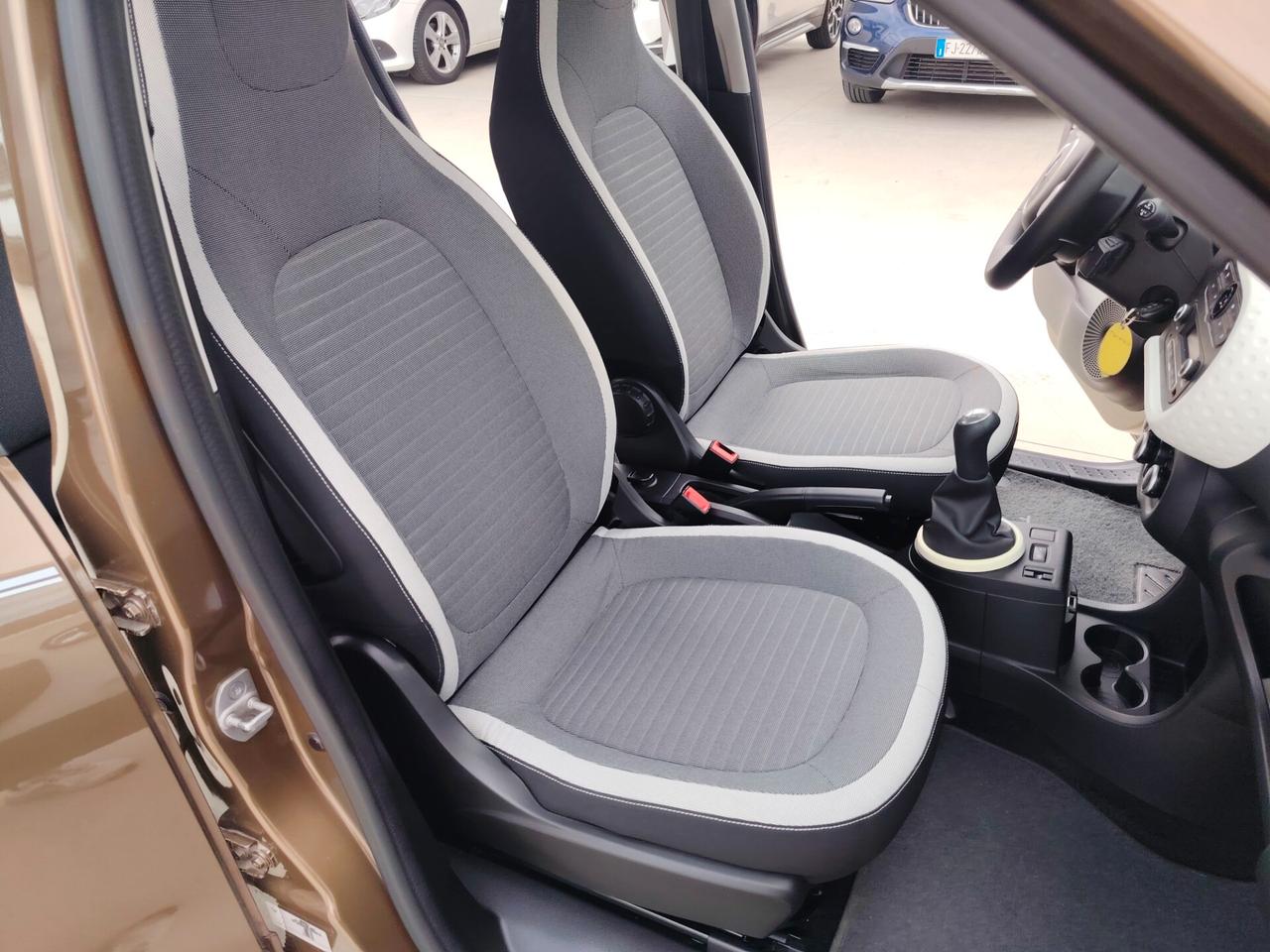 Renault Twingo SCe Lovely