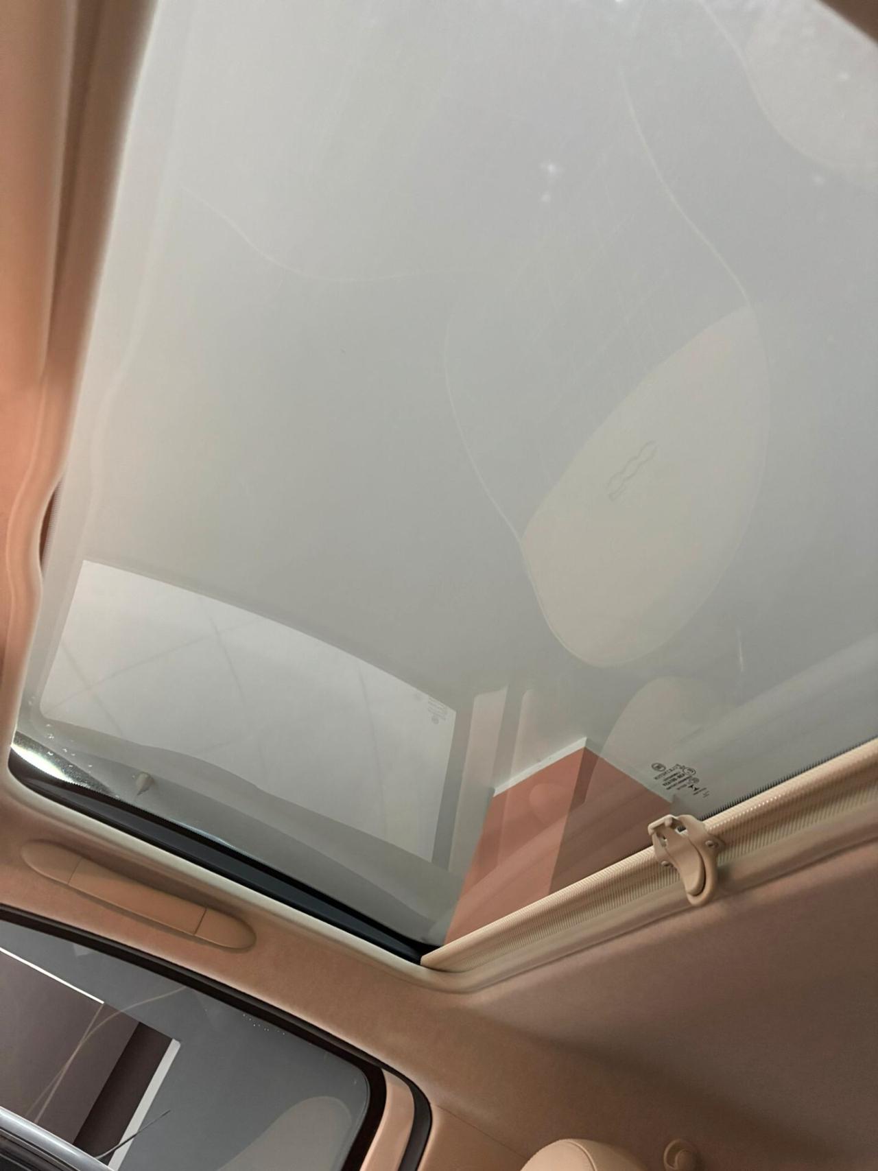 Fiat 500 1.2 Lounge(Tetto Panoramico e clima automatico)