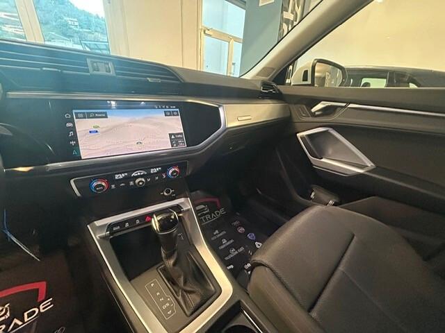 Audi Q3 SPB 35 TDI S tronic Business Plus