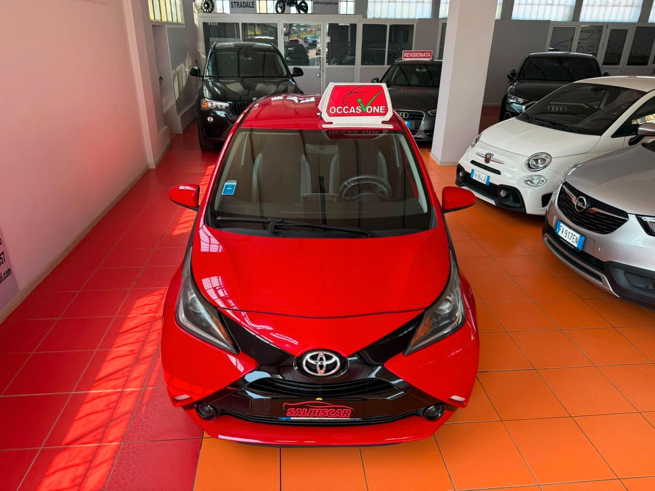 Toyota Aygo 1.0 VVT-i 72 CV 5 porte x-cool