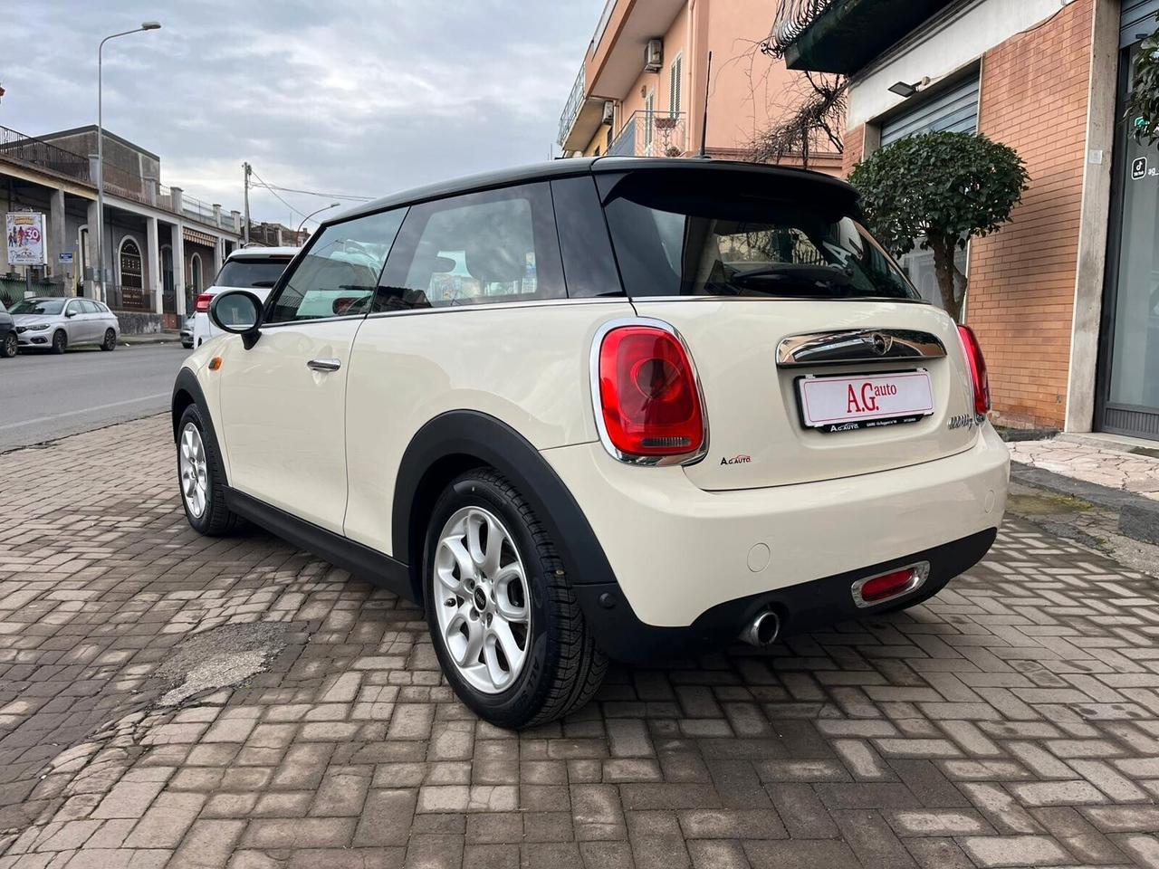 Mini 1.5 Cooper D 115cv