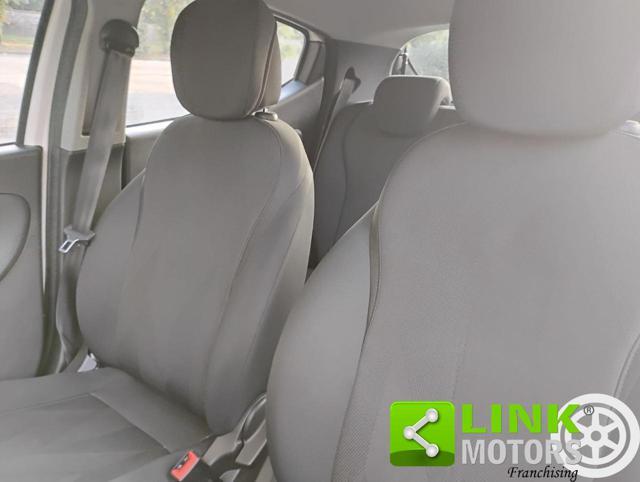 LANCIA Ypsilon 1.2 69 CV 5 porte Gold