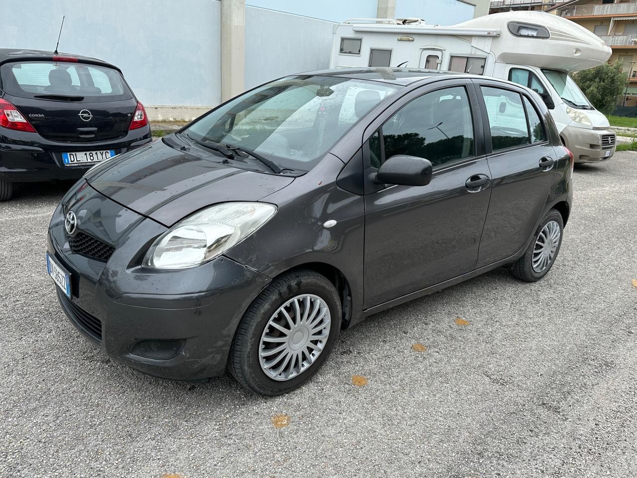 Toyota Yaris 2^serie 1.0 5 porte 2009