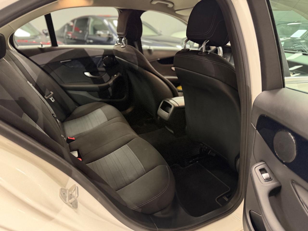 Mercedes-benz C 180 d Auto Premium