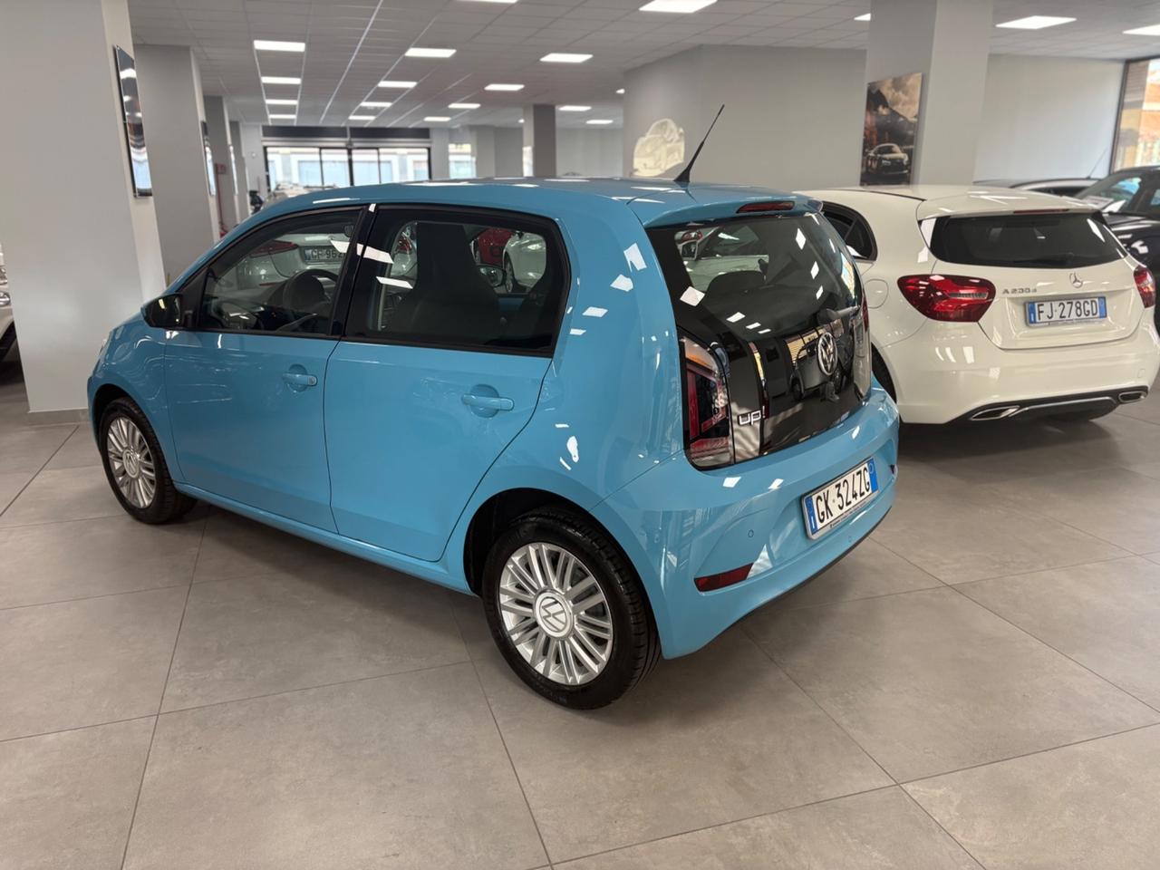 Volkswagen up! 1.0 benzina 65cv 2022 km 80000
