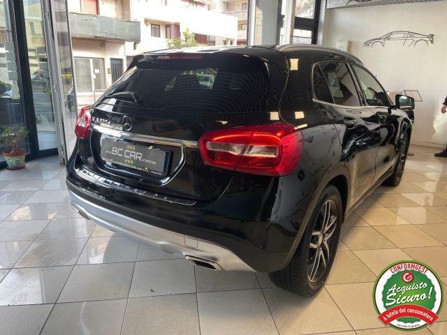 MERCEDES-BENZ GLA 200 d Sport *CAMERA*NAVI*PELLE