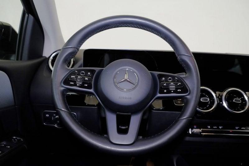 Mercedes-Benz Classe B - W247 2018 Diesel B 180 d Sport auto